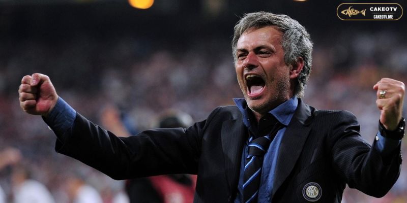 José Mourinho theo đuổi phong cách phòng ngự chắc chắn và phản công sắc bén